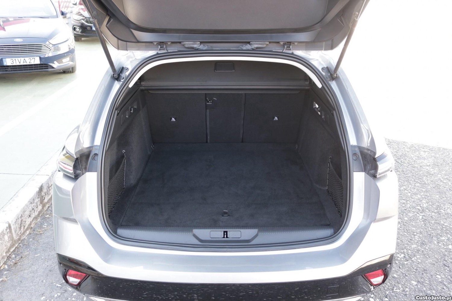 Peugeot 308 SW 1.6 Hybrid Allure Pack e-EAT8 180cv — fotografia 45