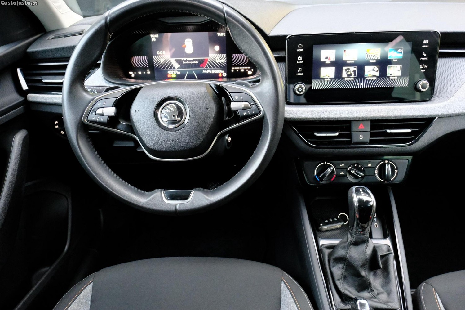 Skoda Kamiq 1.0 TSI DSG — fotografia 13