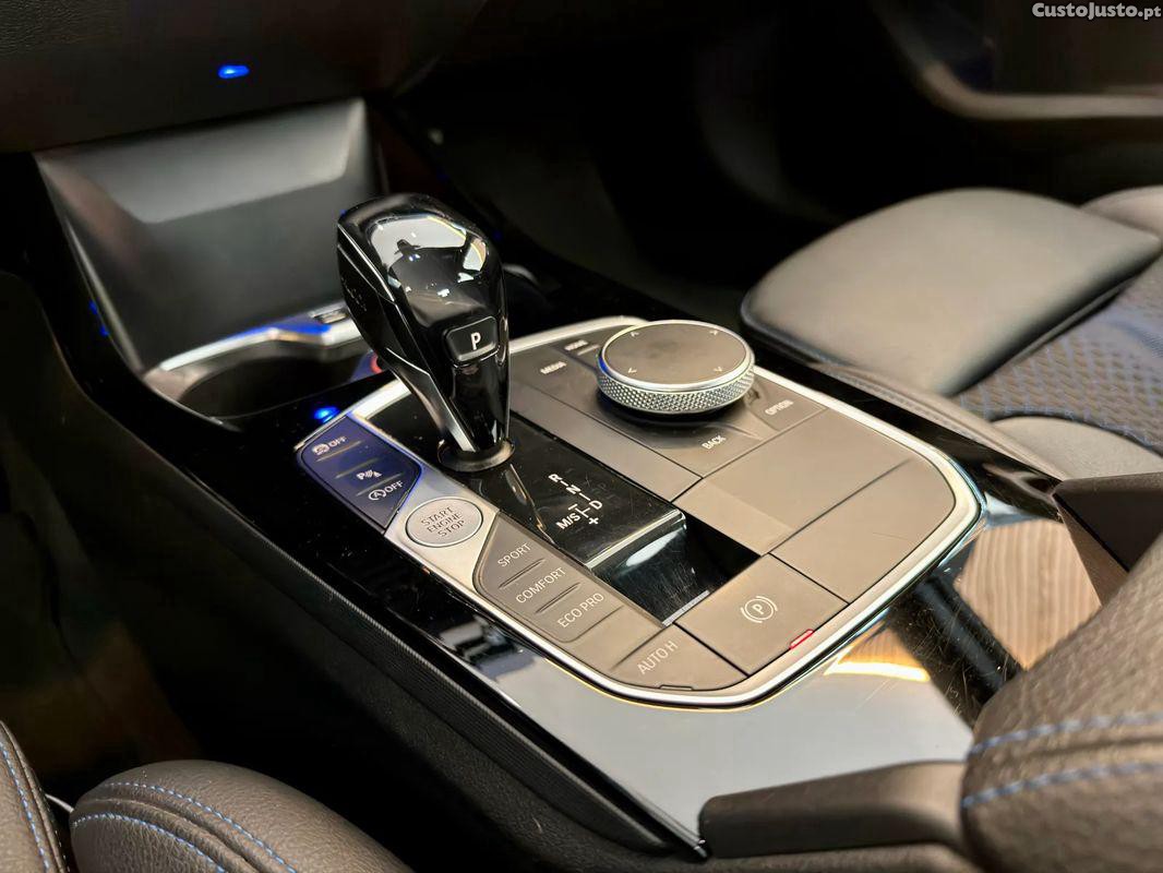 BMW 216 d Pack Desportivo M — fotografia 16
