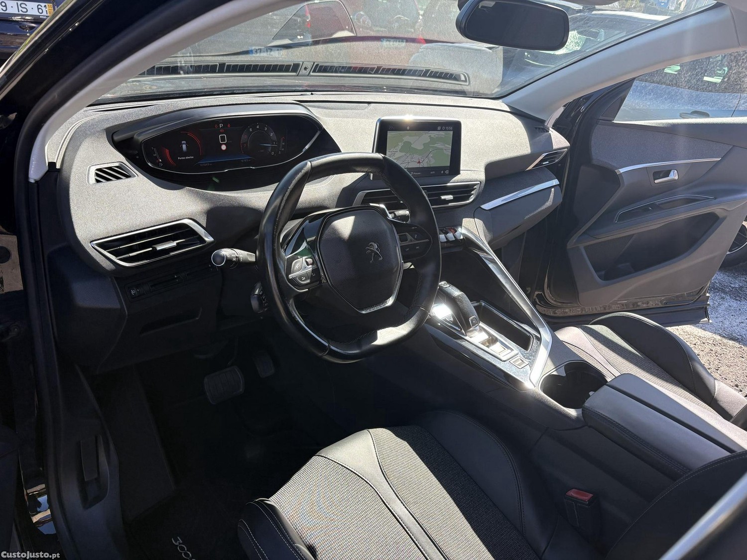 Peugeot 3008 1.2 PureTech Allure EAT8 — fotografia 15