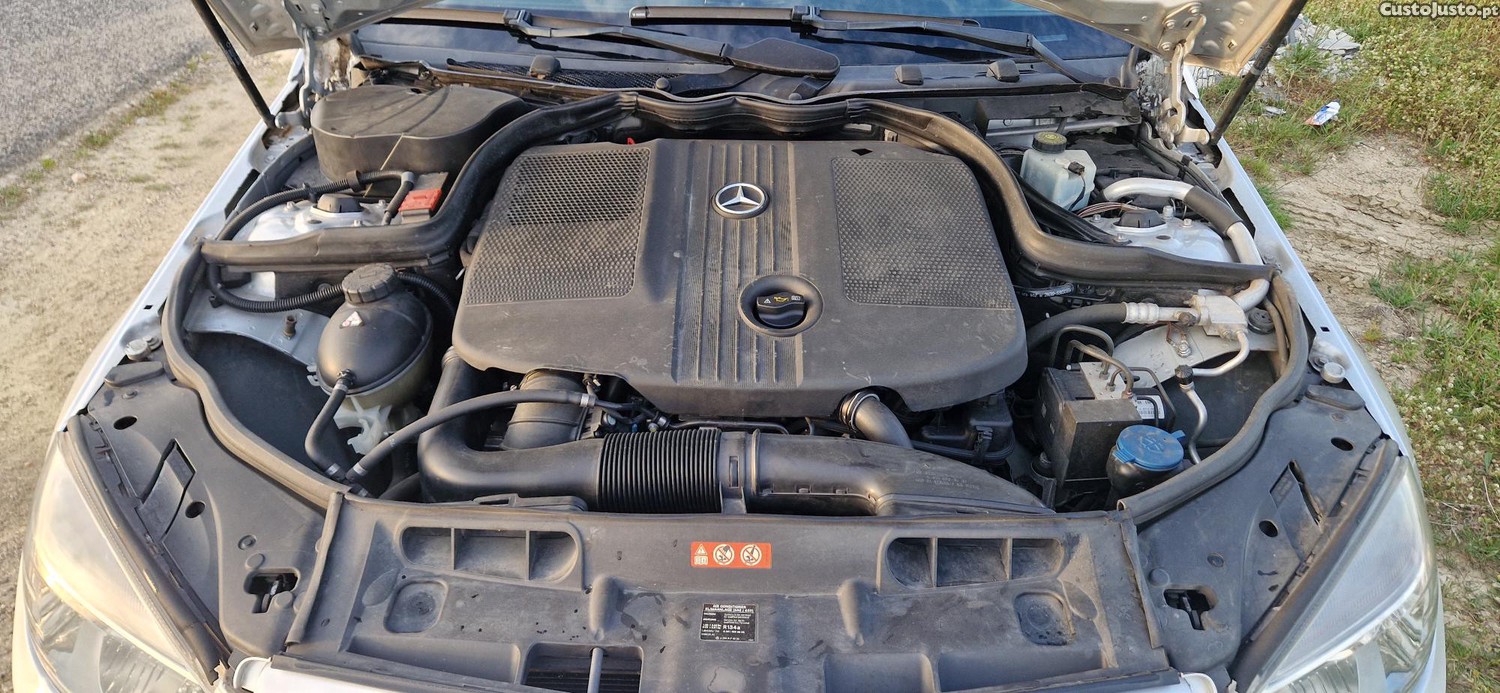 Mercedes-Benz C 220 220 Cdi — fotografia 5