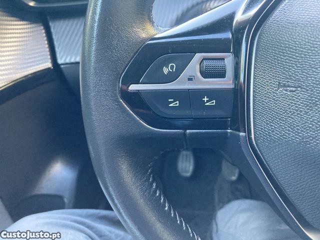 Peugeot 208 1.5 BlueHDi Active P — fotografia 12