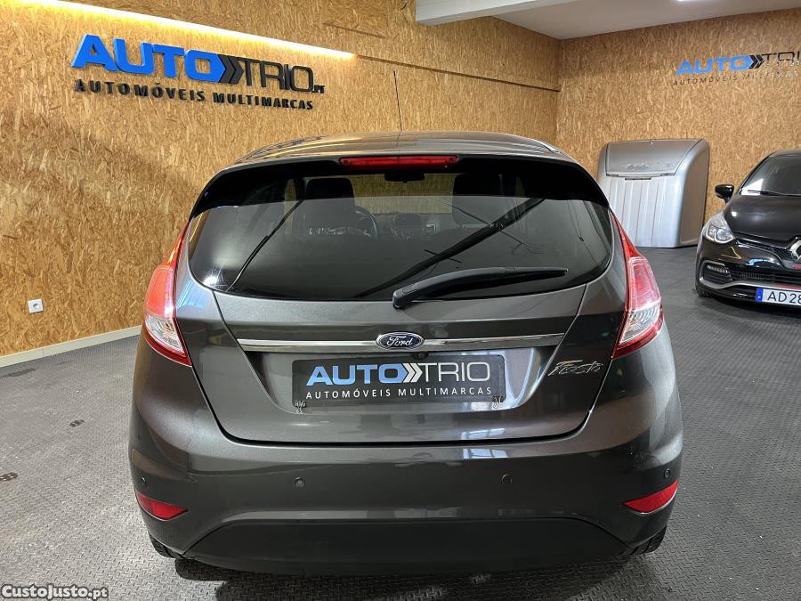 Ford Fiesta 1.0 Ti-VCT Trend — fotografia 15