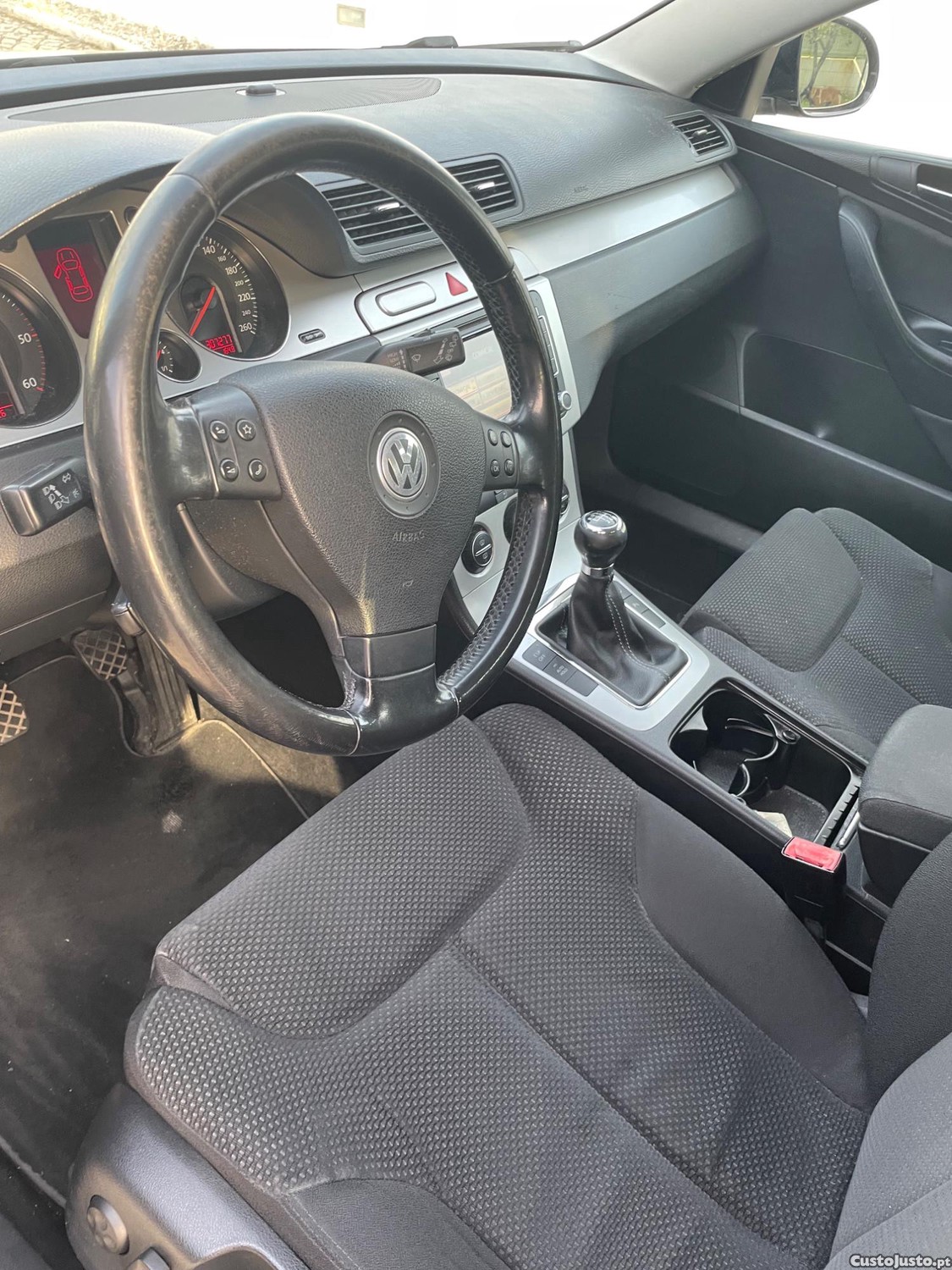 Volkswagen Passat 2.0 Tdi — fotografia 5