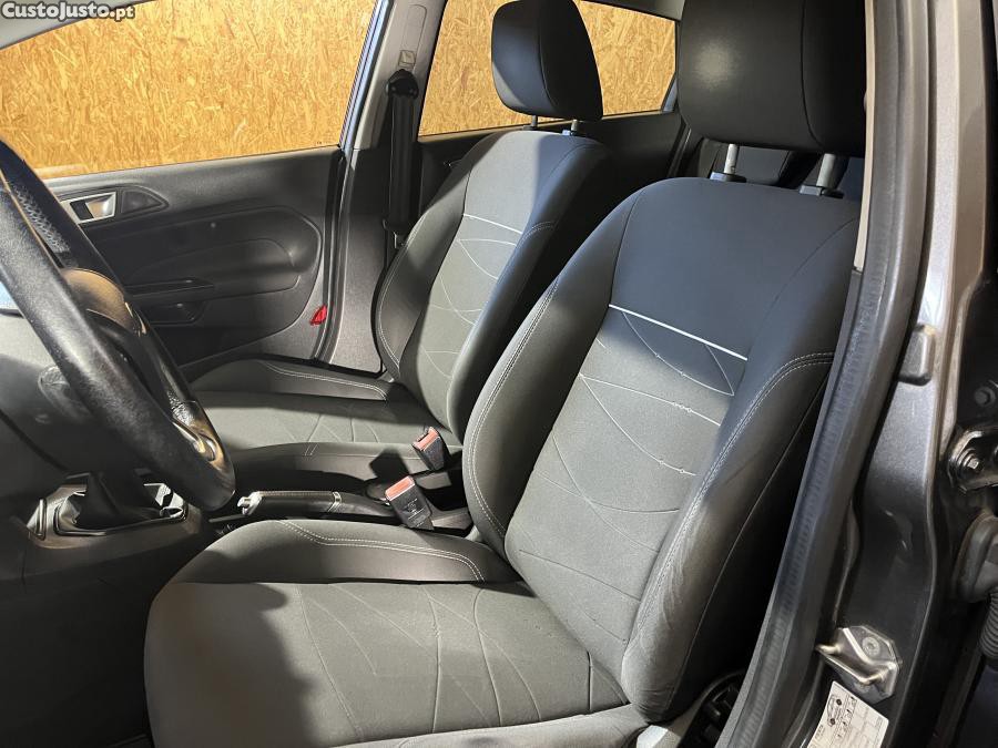 Ford Fiesta 1.0 Ti-VCT Trend — fotografia 9