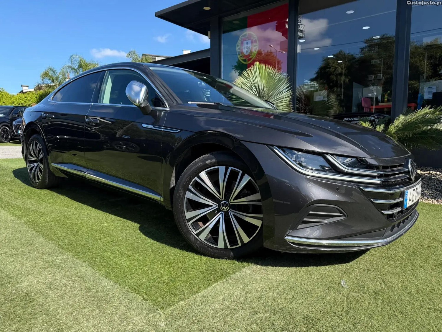 Volkswagen Arteon 2.0 TDI Elegance DSG — fotografia 25