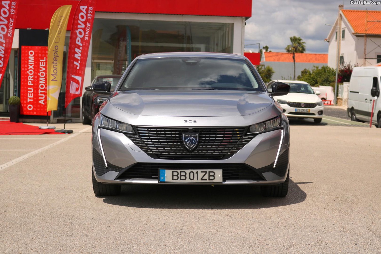 Peugeot 308 SW 1.6 Hybrid Allure Pack e-EAT8 180cv — fotografia 57