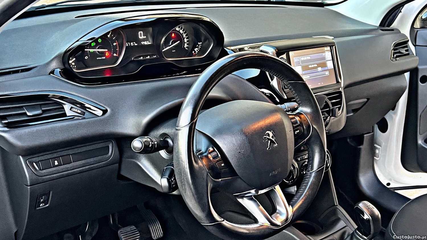 Peugeot 208 1.6 BlueHdi 2.Lugares 100CV 12-2016 155.000 klm Nacional — fotografia 5