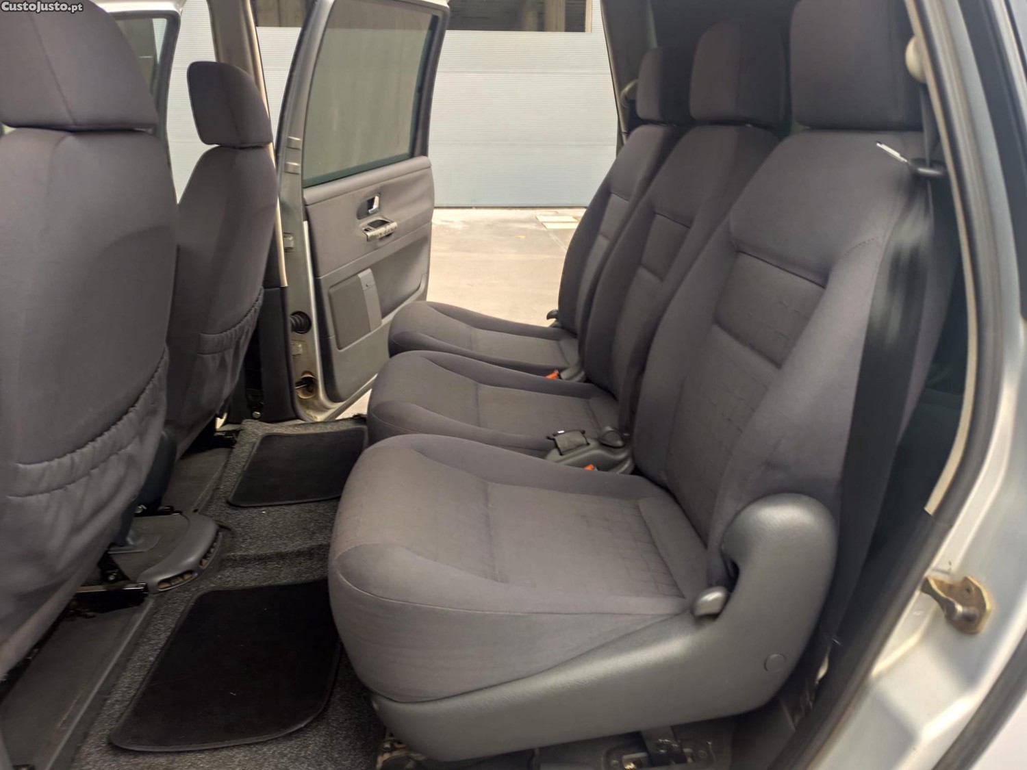 SEAT Alhambra 1.9 — fotografia 6