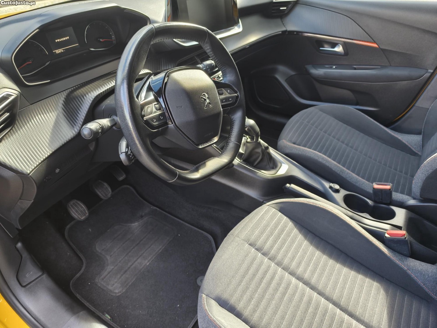 Peugeot 208 1.2 Active Pack — fotografia 3