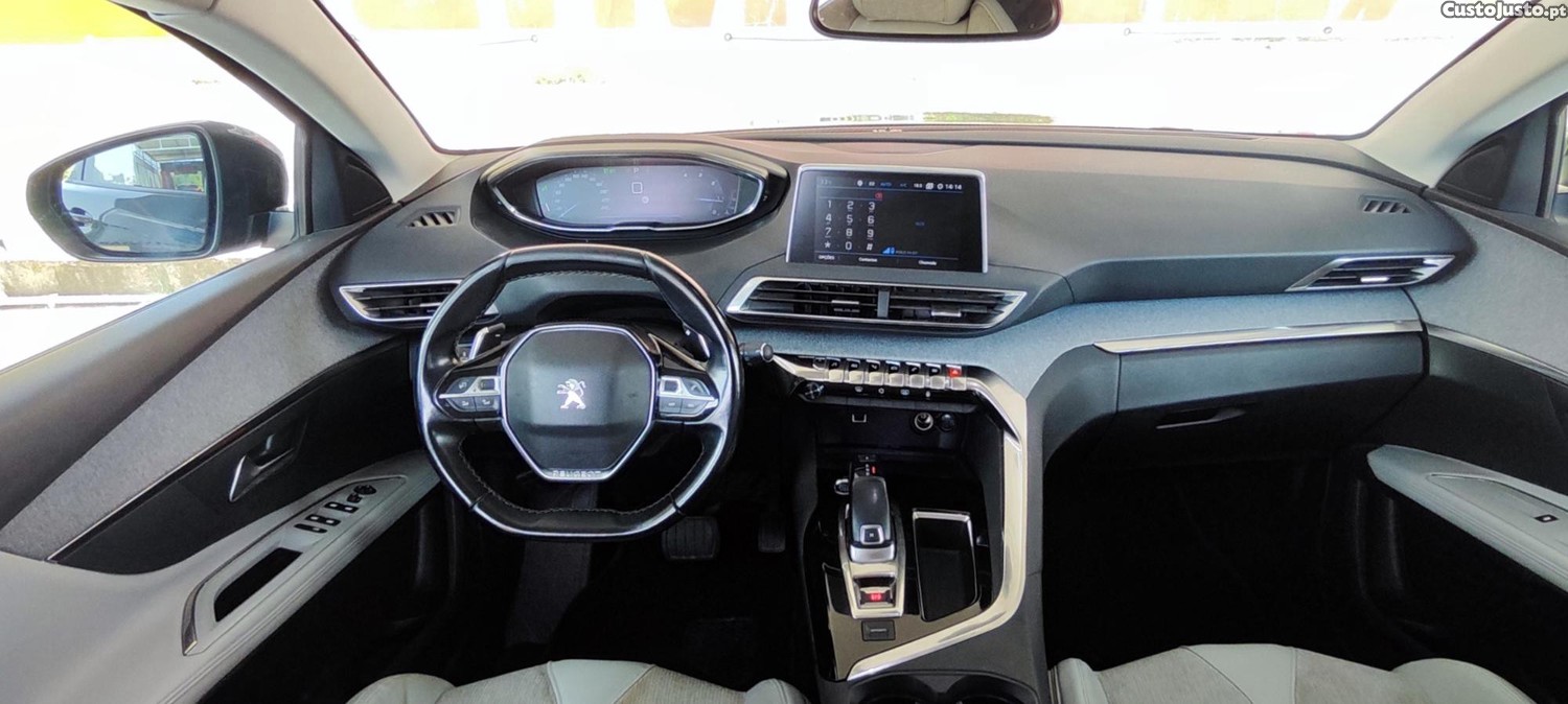 Peugeot 5008 - 2019 - 1.5 Impecável Pronto a Viajar — fotografia 5