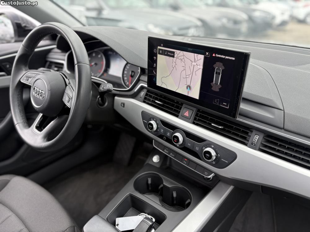 Audi A4 30 TDI S tronic — fotografia 4