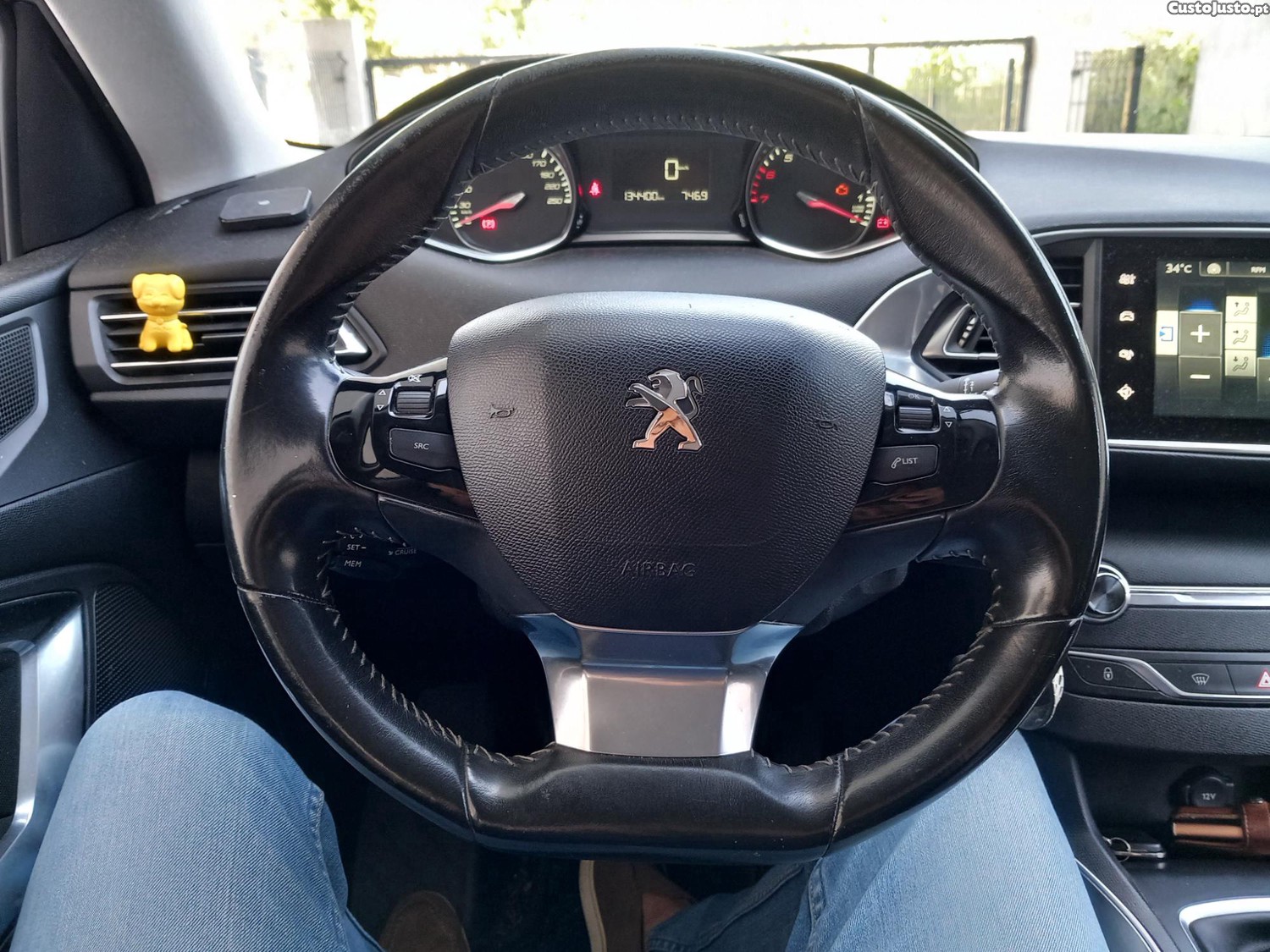 Peugeot 308 Allure — fotografia 2