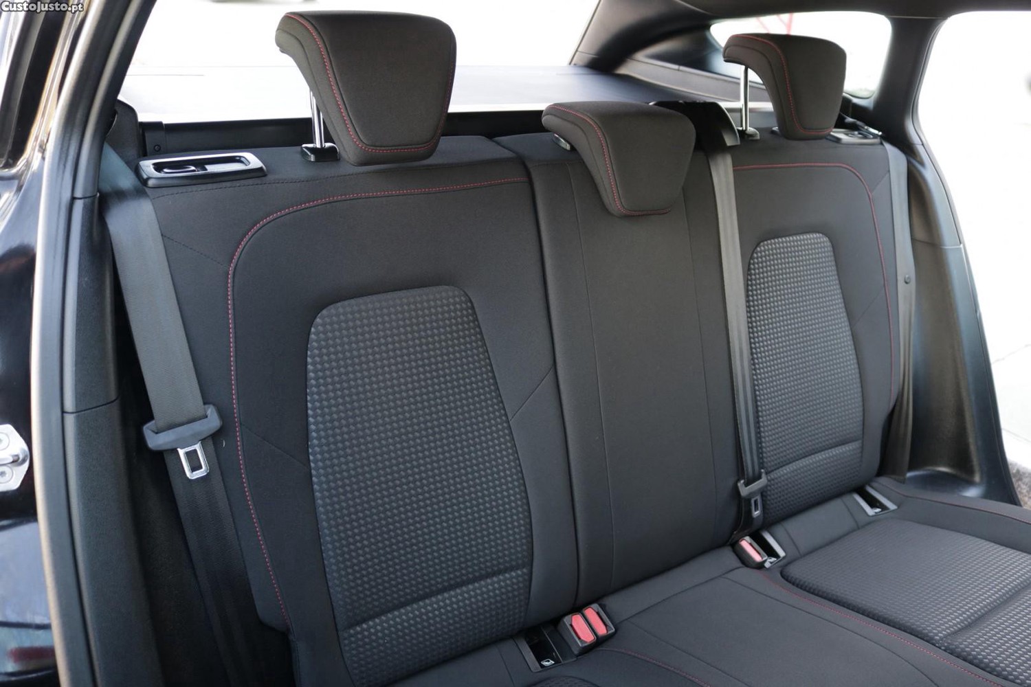 Ford Focus SW 1.0 EcoBoost ST-Line Auto 125cv — fotografia 35
