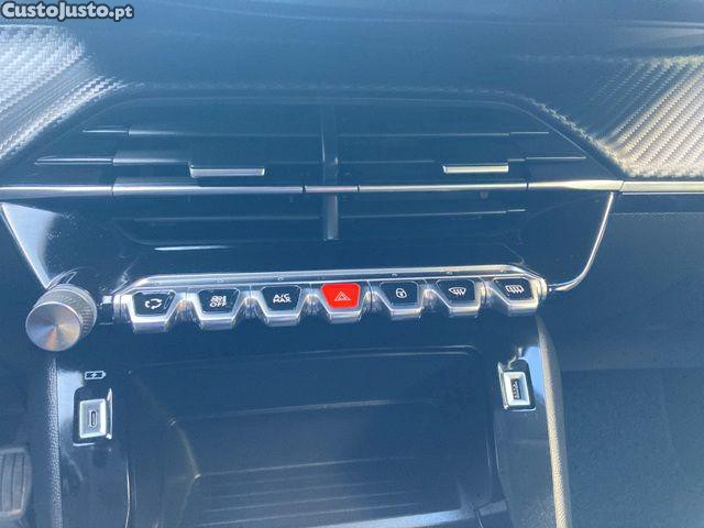 Peugeot 208 1.5 BlueHDi Active P — fotografia 15