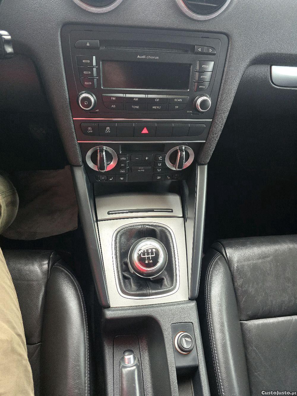 Audi A3 1.6 tdi full extras — fotografia 2