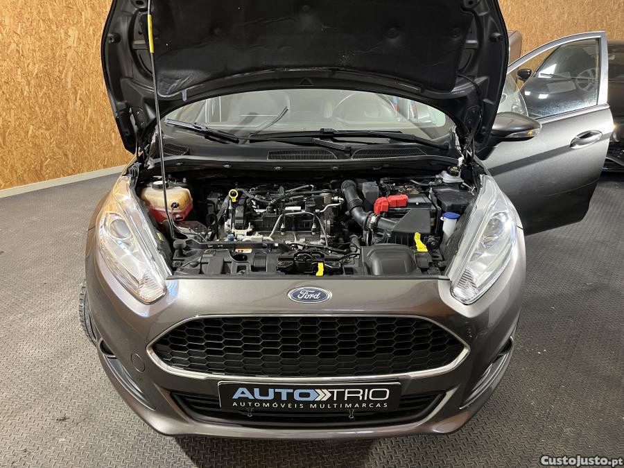 Ford Fiesta 1.0 Ti-VCT Trend — fotografia 4