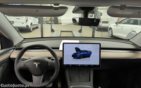 Tesla Model Y Long Range - Dual Motor — fotografia 5