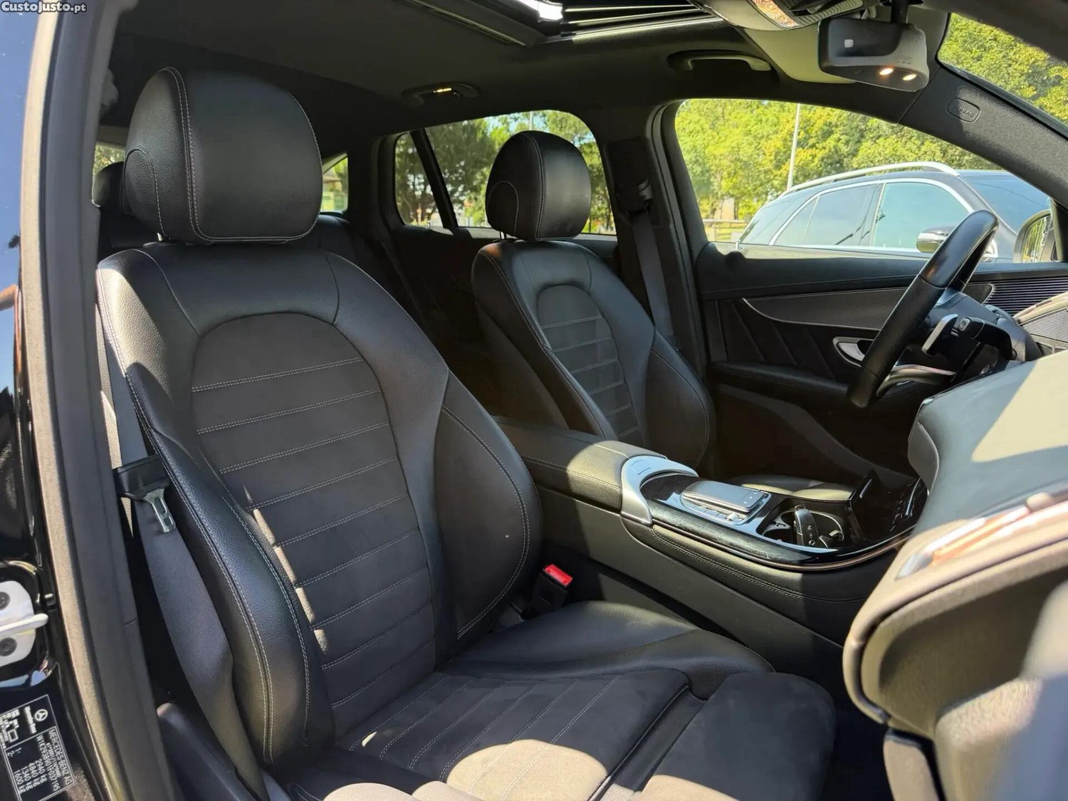 Mercedes-Benz EQC 400 4Matic — fotografia 13