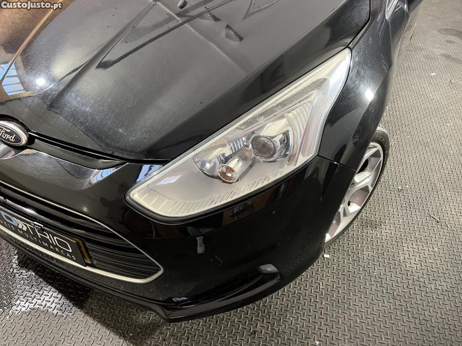 Ford B-Max 1.6 TDCi Titanium - 15 — photo 2