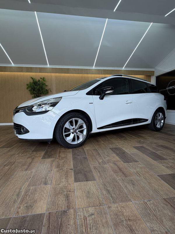 Renault Clio 0.9 TCe Limited — fotografia 18