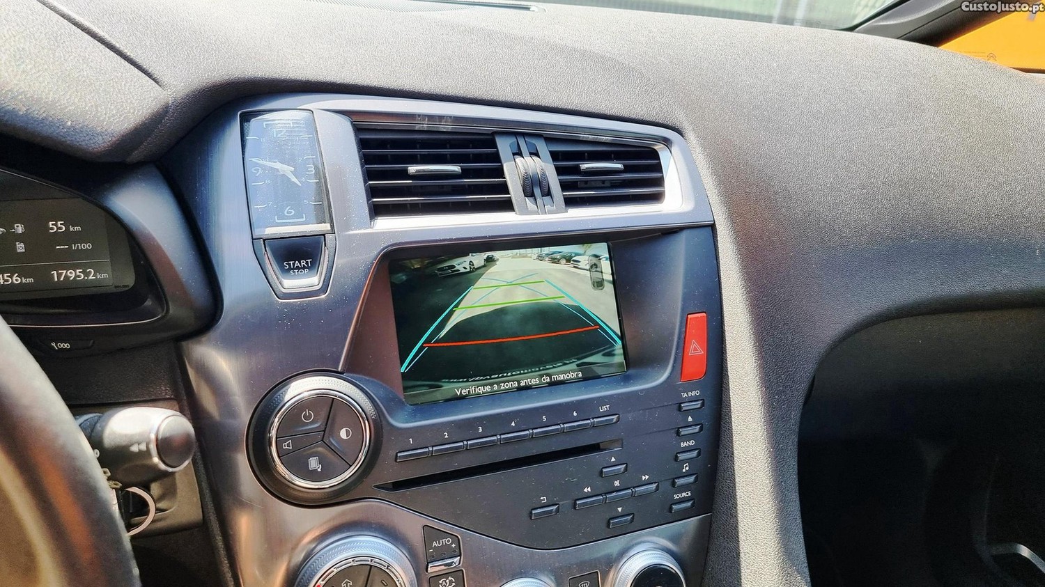 Citroën DS5 2.0 HDi Hybrid4 Sport Chic CMP6 — fotografia 4
