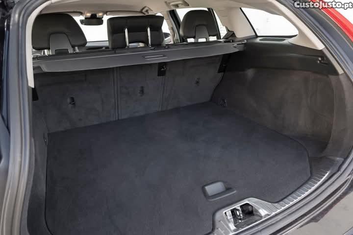Volvo V60 2.0 D2 Kinetic geartronic — fotografia 3