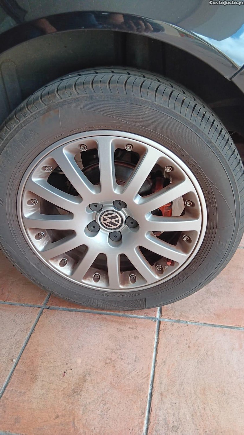 Volkswagen Bora 1.9 tdi 130cv — fotografia 6
