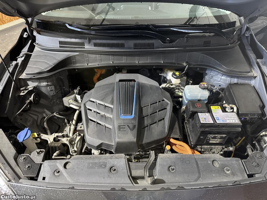 Hyundai Kauai 64 kWh Premium — fotografia 4