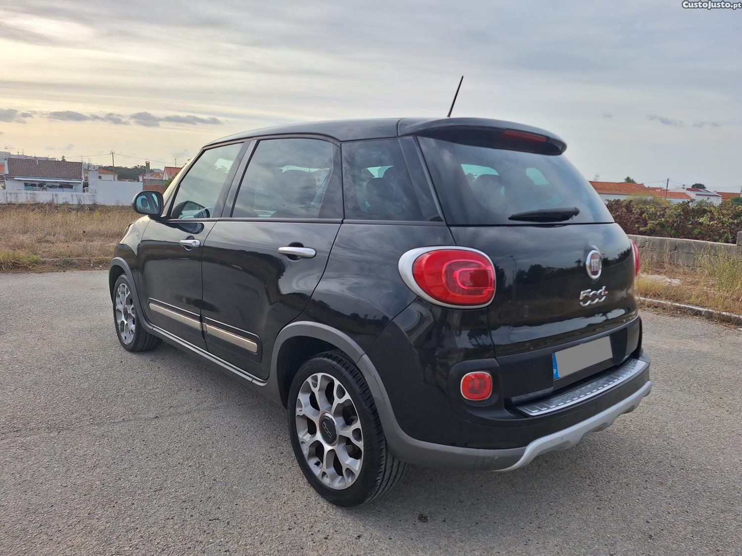 Fiat 500L 1.3 D Multijet Trekking — photo 2
