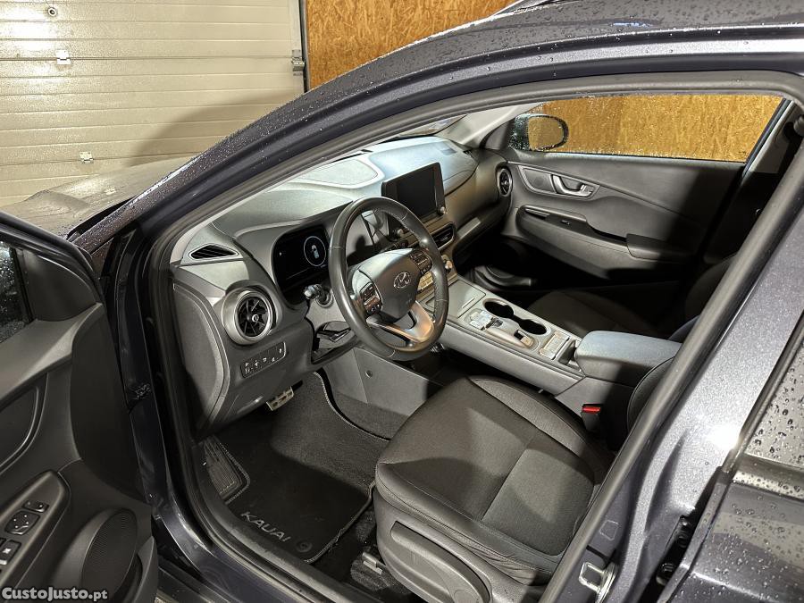 Hyundai Kauai 64 kWh Premium — fotografia 13