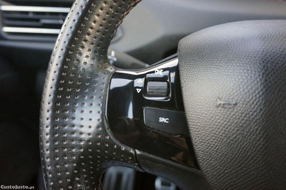 Peugeot 308 1.2 PureTech GT Line — fotografia 15