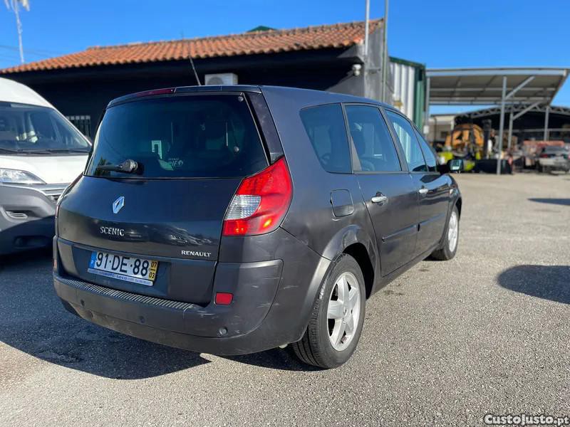 Renault Mégane . - 07 foto 4