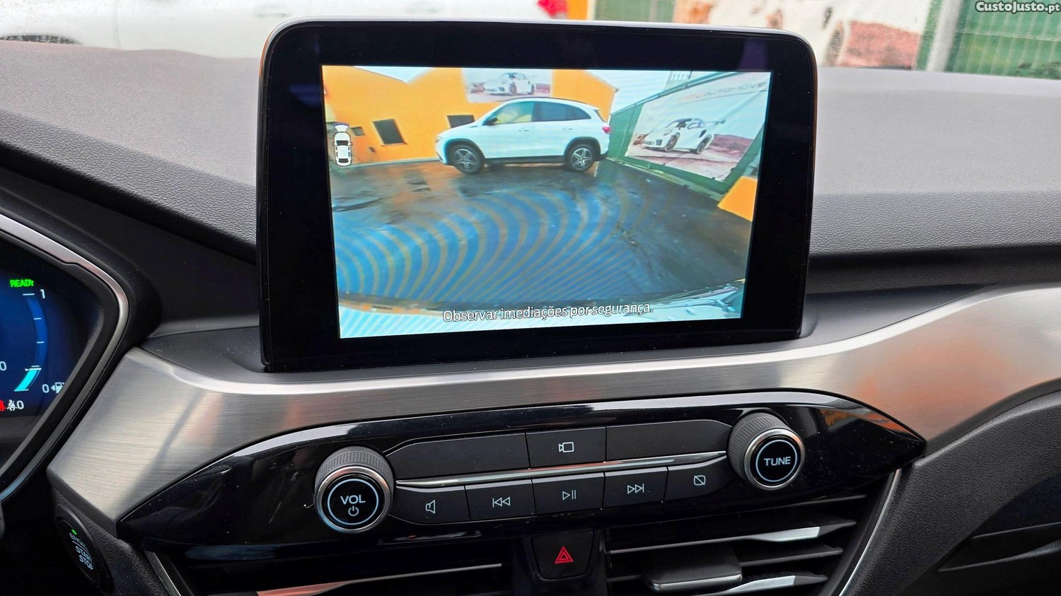 Ford Kuga 2.5 PHEV Titanium - 21 — photo 5
