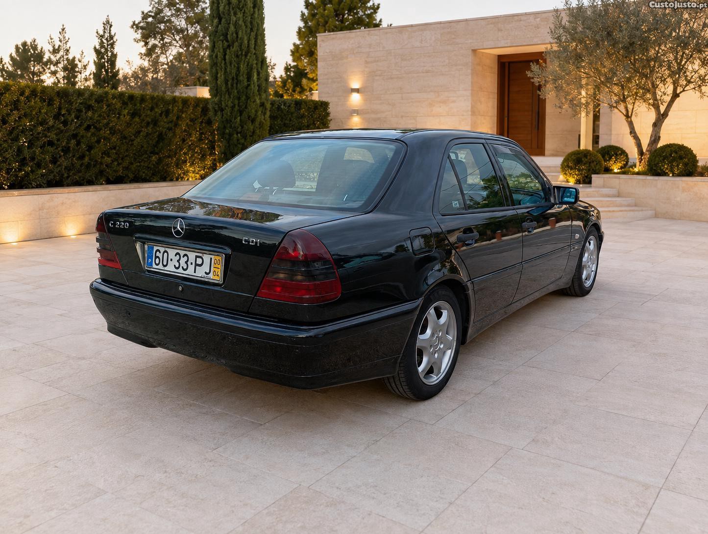Mercedes-Benz C 220 CDI SPORT NACIONAL — fotografia 7