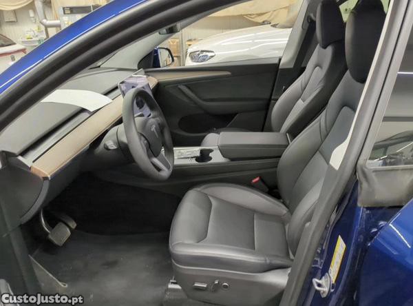 Tesla Model Y Long Range - Dual Motor — fotografia 7