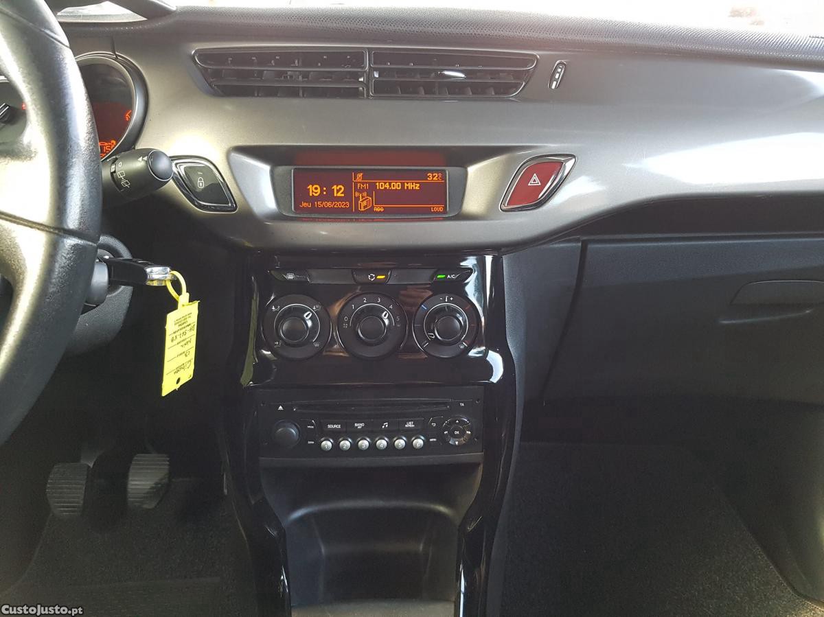 Citroën C3 gasolina — fotografia 5