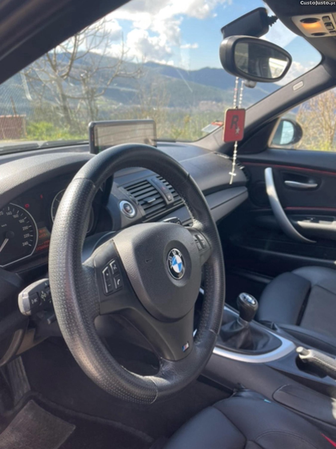 BMW 118 D — fotografia 3