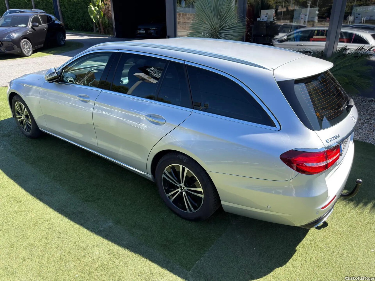 Mercedes-Benz E 220 d Avantgarde — fotografia 18