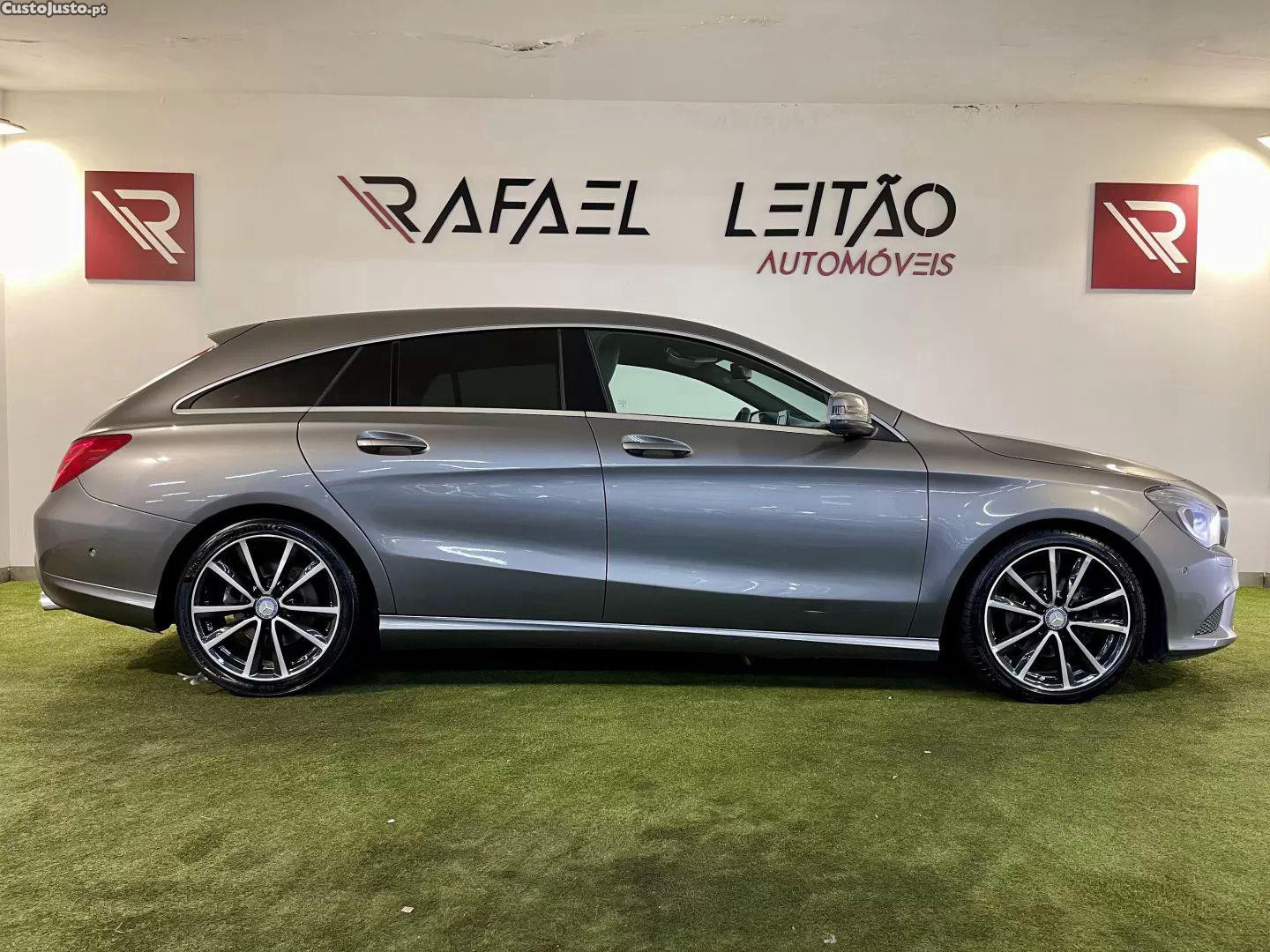 Mercedes-Benz CLA 180 D shooting brake aut. — fotografia 23