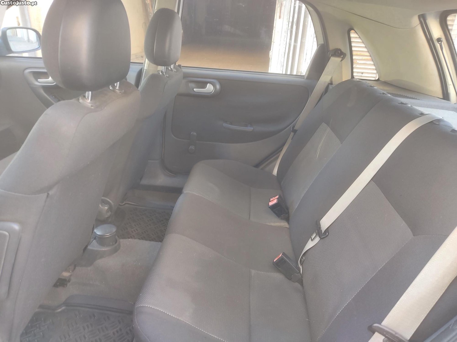 Opel Corsa 1.3 Cdti AC Funcional/ Bluetooth/GPS — fotografia 4