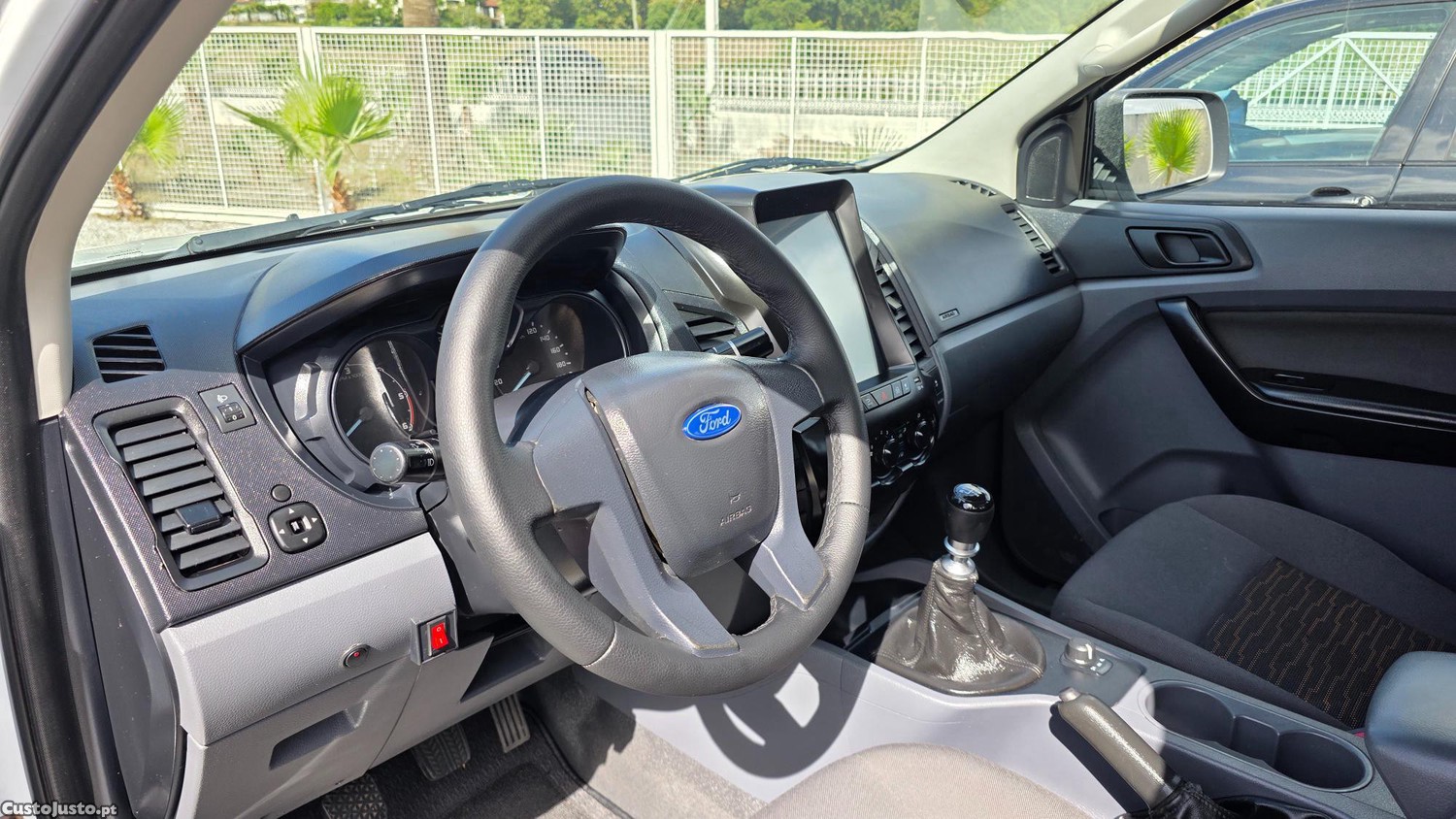Ford Ranger Double Cab 2.2 TDCi 125cv — fotografia 8