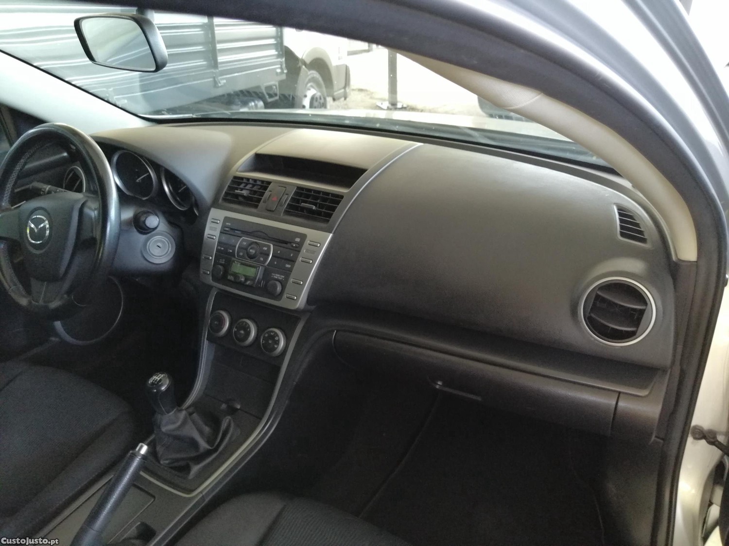 Mazda 6 MZR-CD 2.0 Comfort — fotografia 13