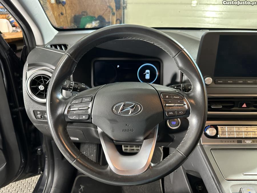 Hyundai Kauai 64 kWh Premium — fotografia 11