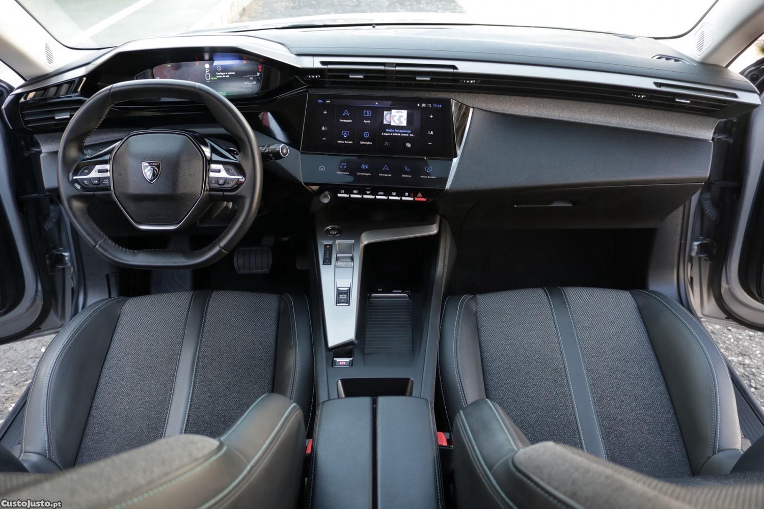 Peugeot 308 SW 1.6 Hybrid Allure Pack e-EAT8 180cv — fotografia 31