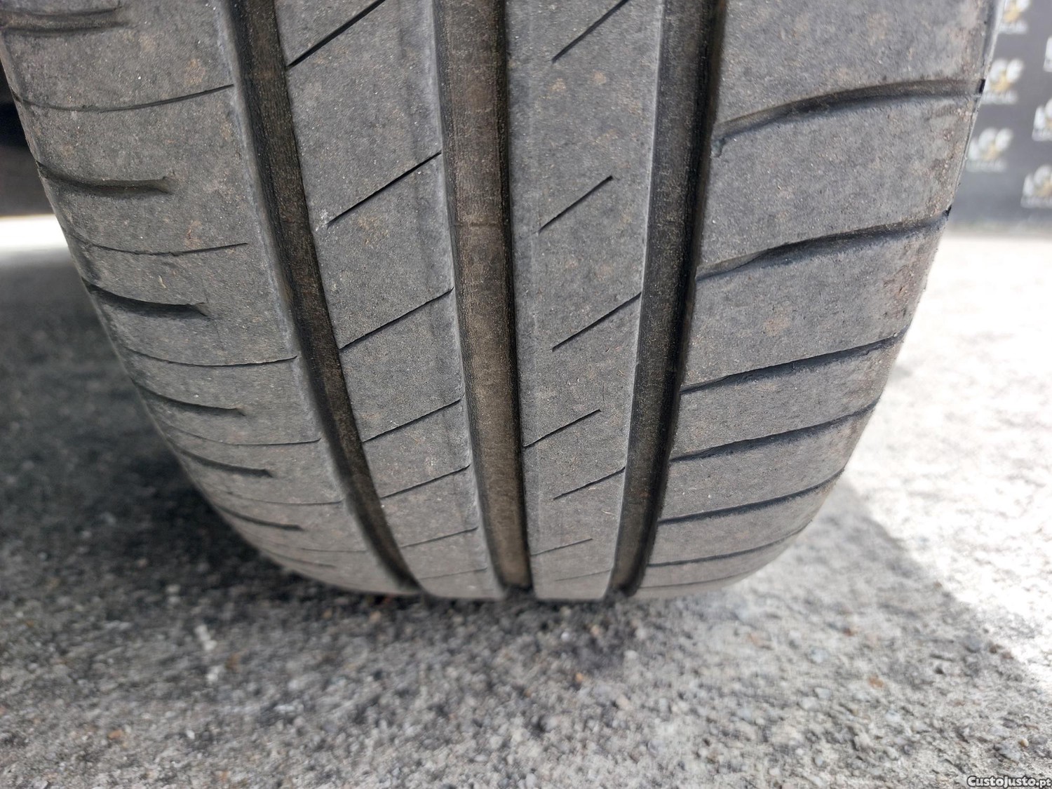 Ford Focus SW 1.4 16v 75cv, a.c, j.l.l, bom estado — fotografia 2