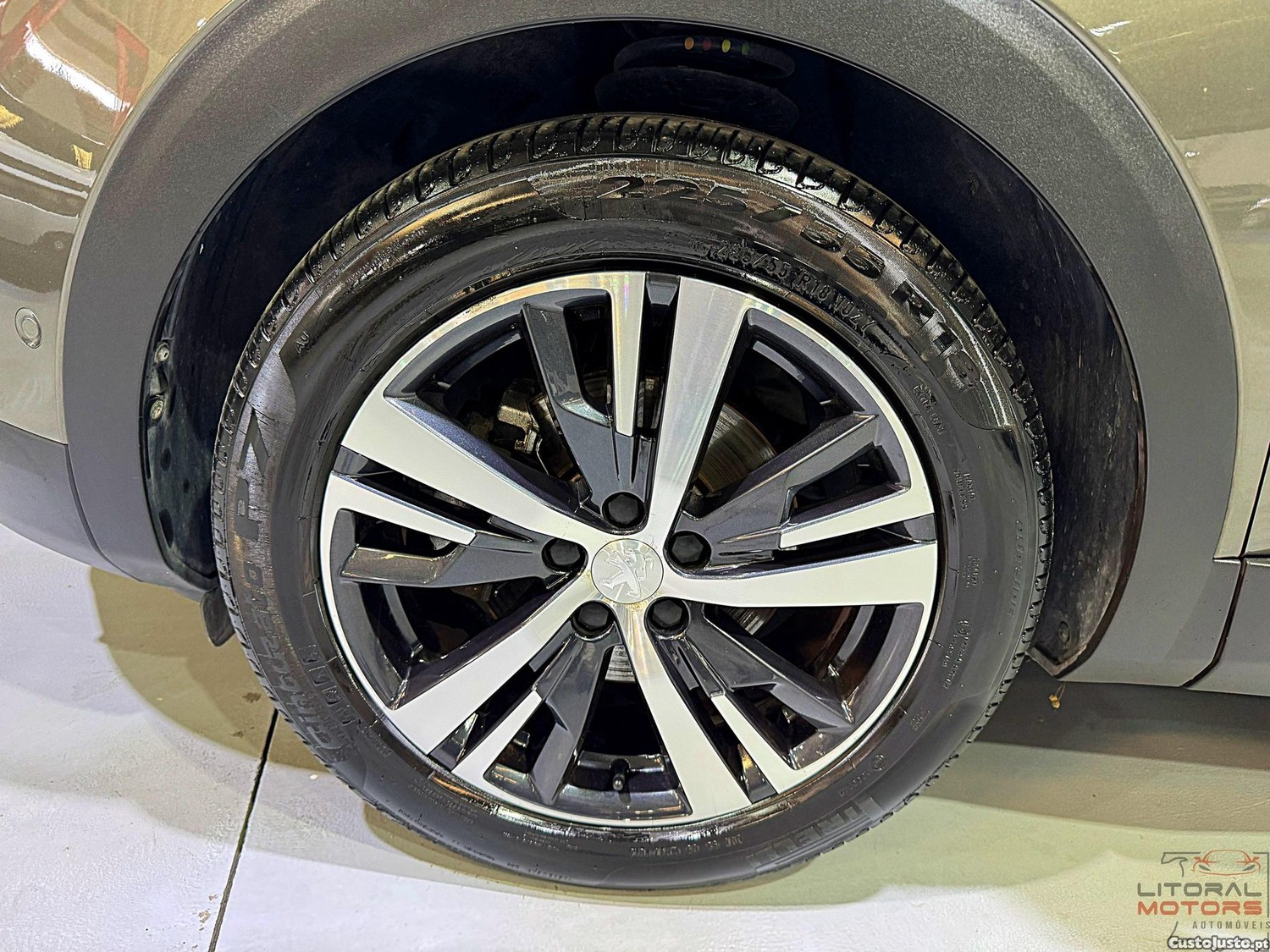 Peugeot 3008 1.2 PureTech Allure Pack EAT8 — fotografia 13