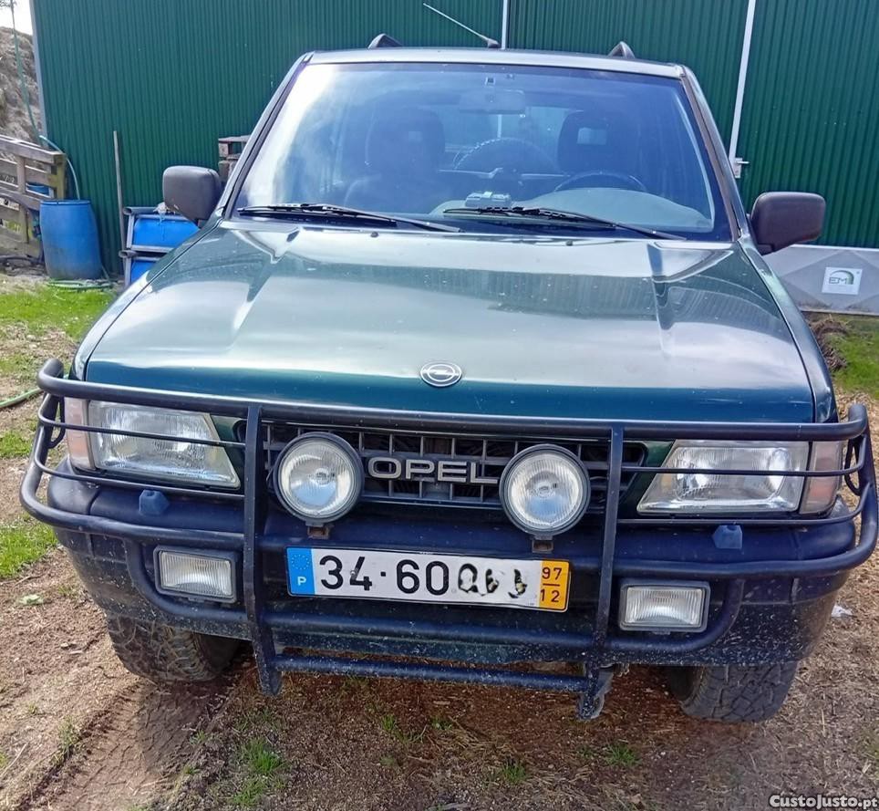 Opel Frontera 2.5 TDS — fotografia 3