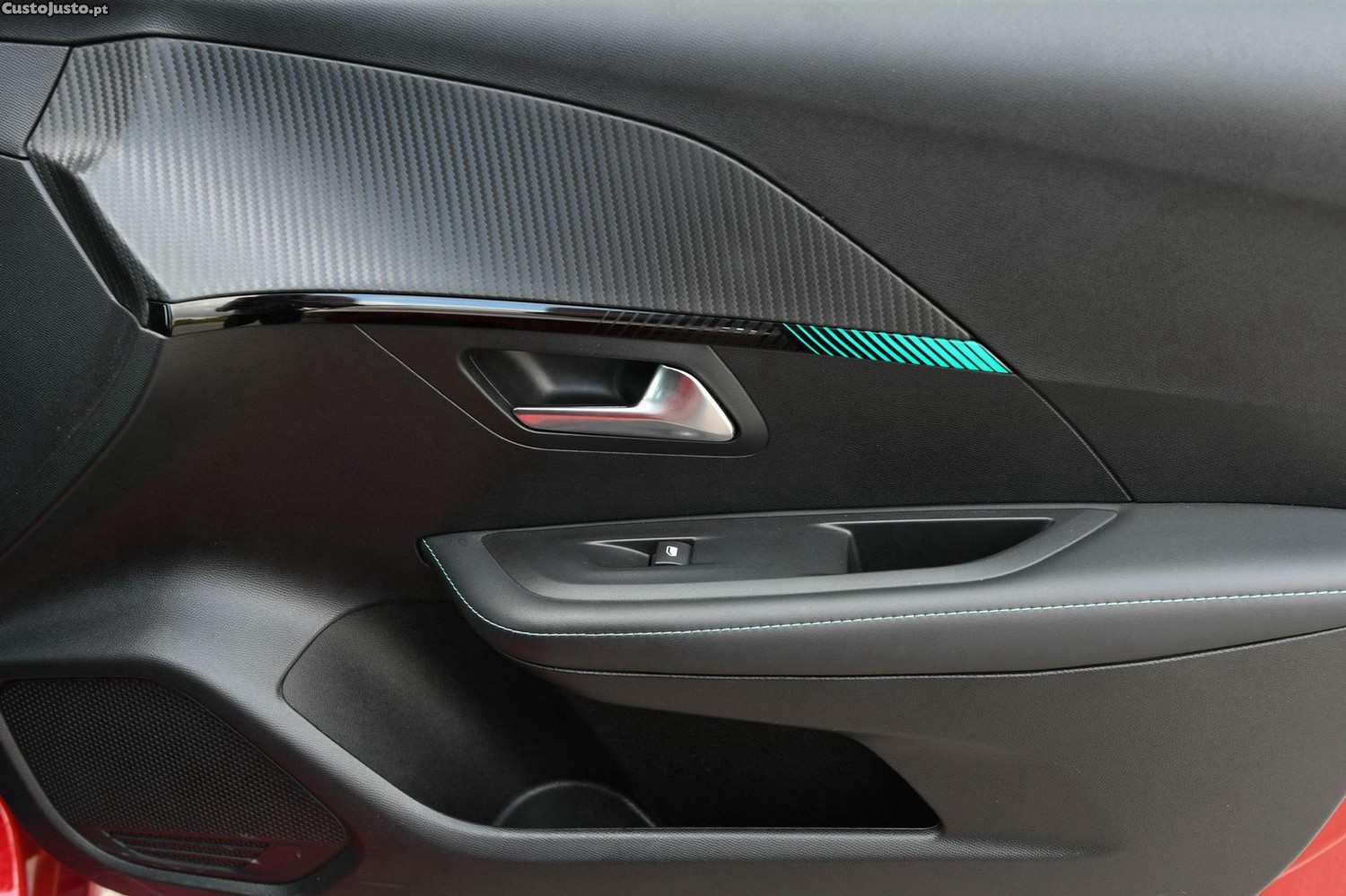 Peugeot 208 1.2 PureTech Allure EAT8 — fotografia 4