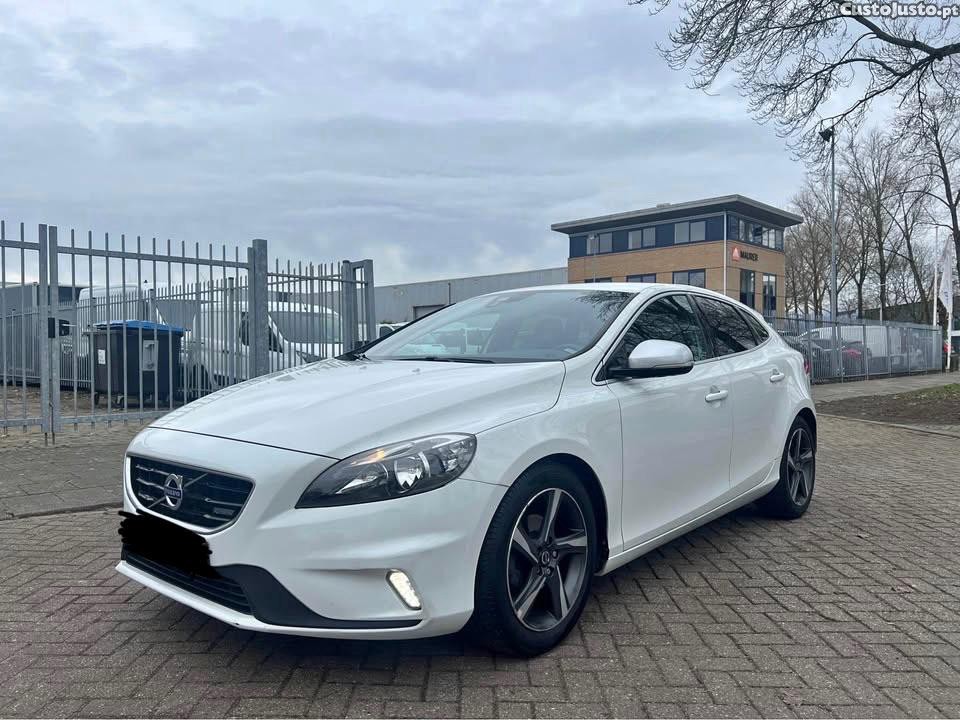 Volvo V40 D2 — fotografia 7